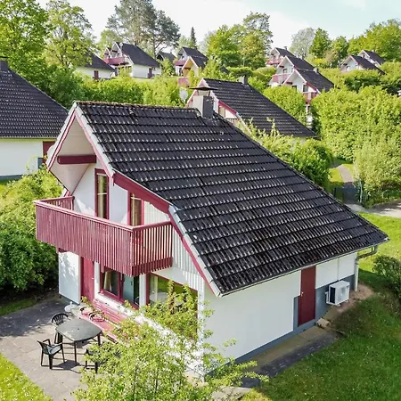 Three-bedroom Holiday In Kirchheim * Kirchheim (Hessen)